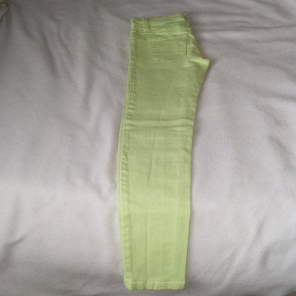 Wet Seal Neon Green Jeans - Picture 6 of 8